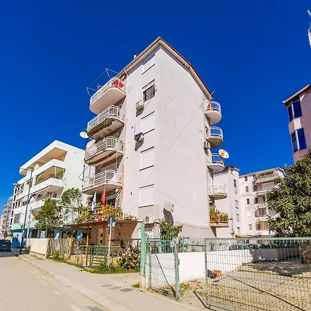 The Breeze By Ps Appartement Golem (Tirana)